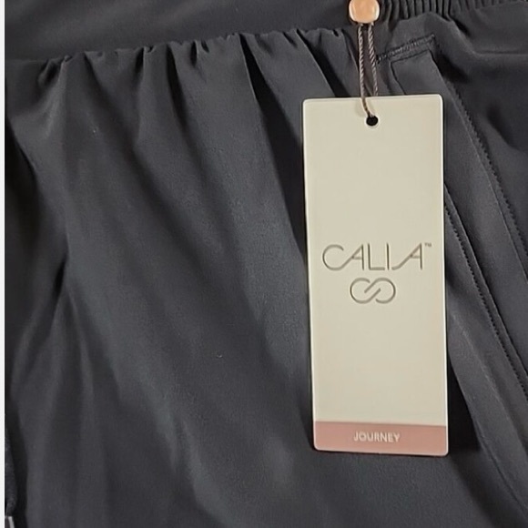 CALIA Women's Truelight Woven Bermuda Short - Picture 5 of 8